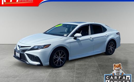 2023 Toyota Camry SE