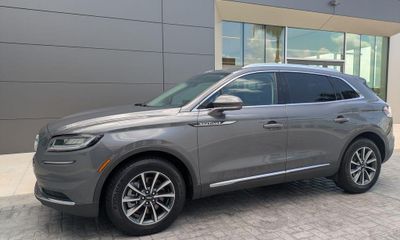 2021 Lincoln Nautilus Standard