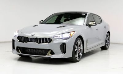 2021 Kia Stinger GT2
