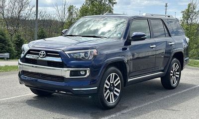 2023 Toyota 4RUNNER Limited