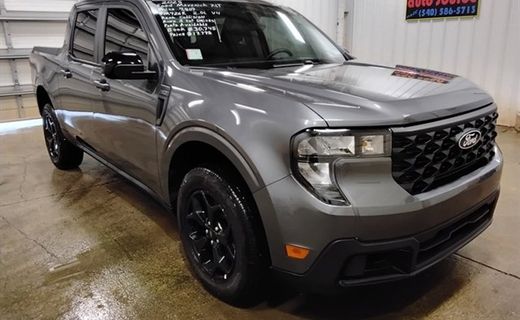 2025 Ford Maverick XLT