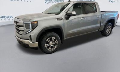 2026 GMC Sierra SLE