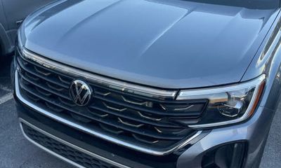 2024 Volkswagen Atlas Cross Sport SE W Technology