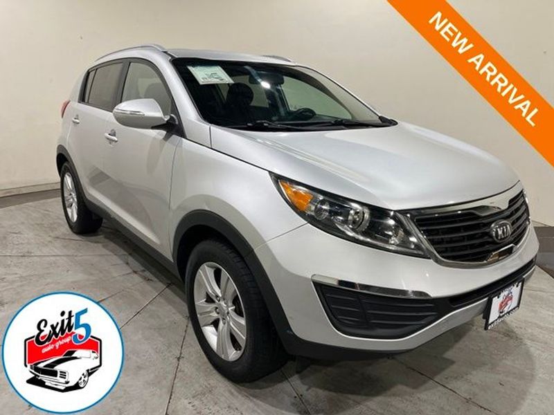 2013 Kia Sportage — a typically priced live listing