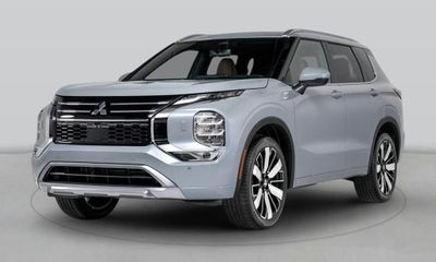 2026 Mitsubishi Outlander ES