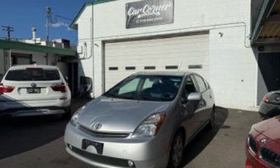 2005 Toyota Prius Base