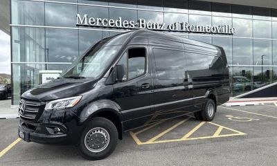 2024 Mercedes-Benz Sprinter 907 VS30