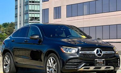 2023 Mercedes-Benz GLC-Class GLC300