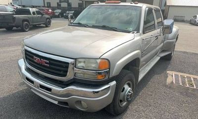 2004 GMC Sierra SLT
