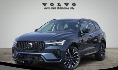 2026 Volvo XC60 Ultra Dark