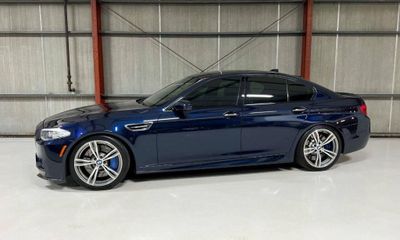 2013 BMW M5 Base