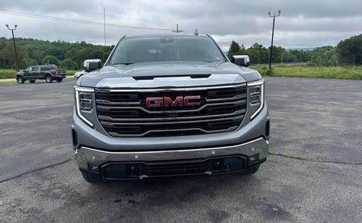 2023 GMC Sierra SLT