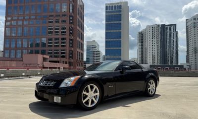 2004 Cadillac XLR