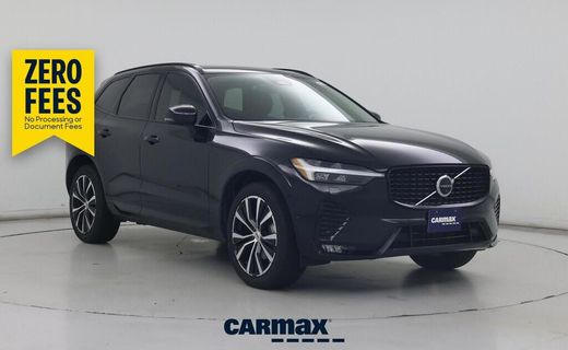 2023 Volvo XC60 Plus Dark