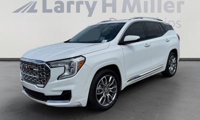 2024 GMC Terrain Denali