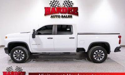 2022 Chevrolet Silverado HD Custom