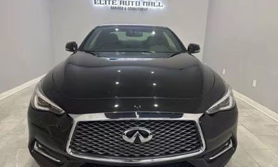 2018 Infiniti Q60 30T Luxe Coupe