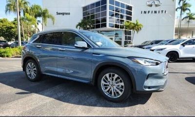 2025 Infiniti QX50 Luxe