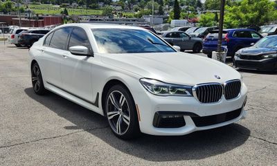 2018 BMW 750i