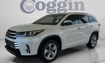 2018 Toyota Highlander LTD Platinum