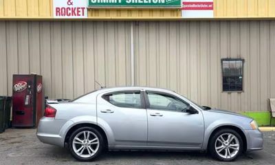 2013 Dodge Avenger SE