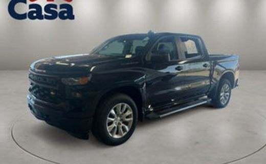 2025 Chevrolet Silverado Custom