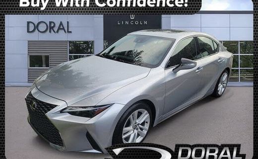 2025 Lexus IS 300 Comfort