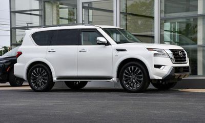2022 Nissan Armada Platinum