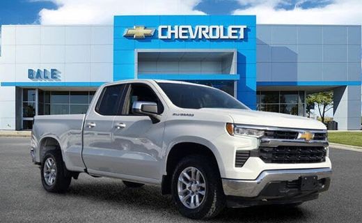 2024 Chevrolet Silverado LT