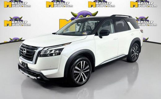 2024 Nissan Pathfinder Platinum