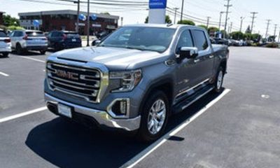 2023 GMC Sierra