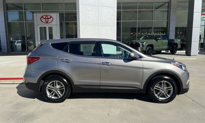 2017 Hyundai Santa FE Sport Base