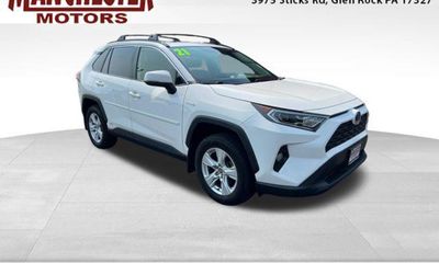 2021 Toyota RAV4 XLE HV