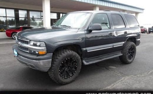 2004 Chevrolet Tahoe LS