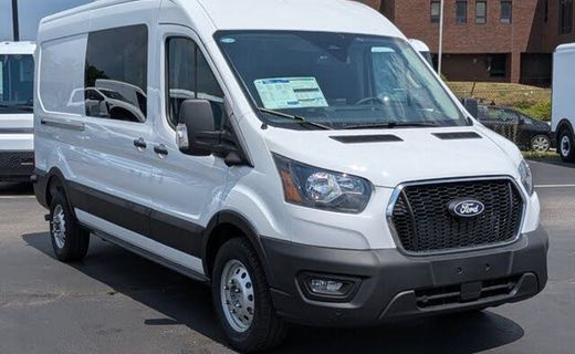 2026 Ford Transit Medium Roof