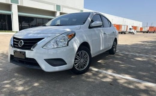 2019 Nissan Versa SV