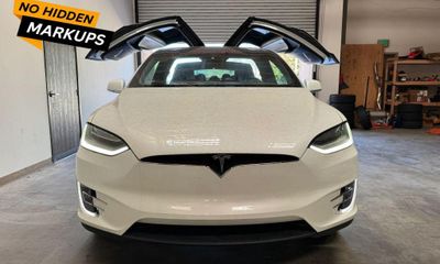 2020 Tesla Model X Long Range