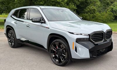 2024 BMW XM Label RED