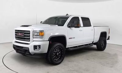 2018 GMC Sierra SLT