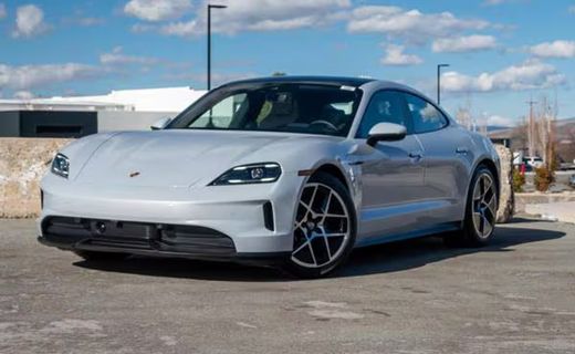 2025 Porsche Taycan