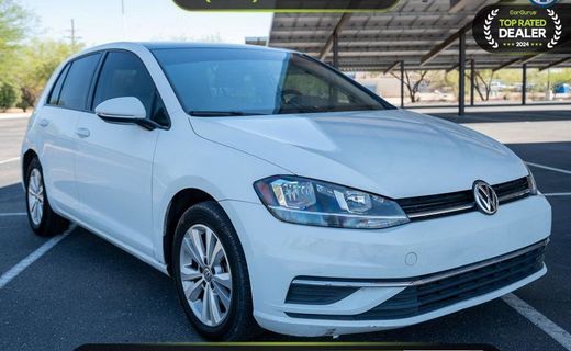2020 Volkswagen Golf TSI
