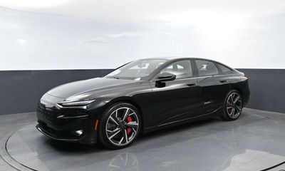 2027 Audi S6 E Tron Quattro