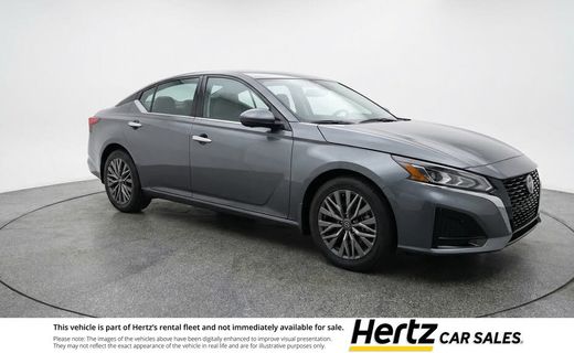2025 Nissan Altima SV