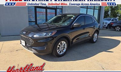 2022 Ford Escape SE