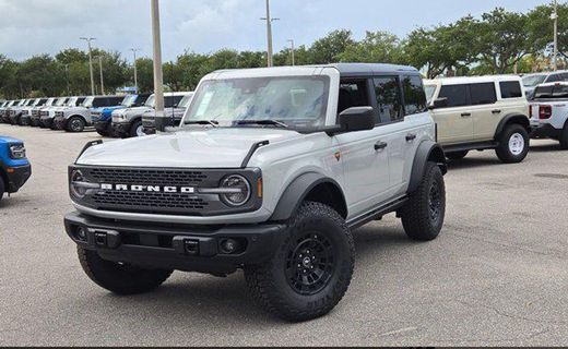 2026 Ford Bronco Badlands