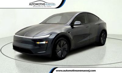 2026 Tesla Model Y Long Range