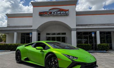 2024 Lamborghini Huracan Tecnica