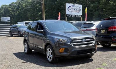 2019 Ford Escape S