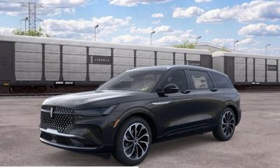 2026 Lincoln Nautilus Reserve