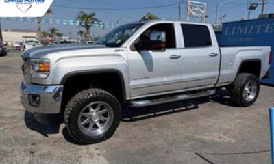 2017 GMC Sierra SLT
